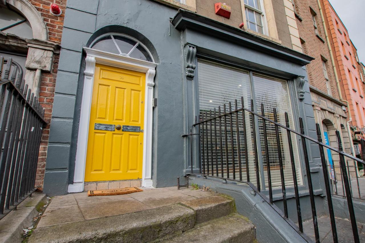 The Yellow Door By Shortstays Dublin Exterior foto